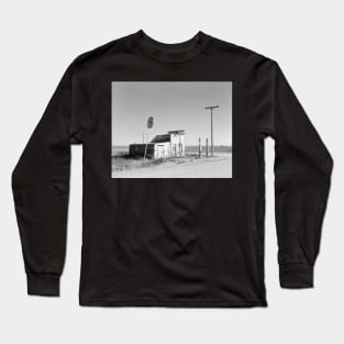 Abandoned Gas Station, 1937. Vintage Photo Long Sleeve T-Shirt